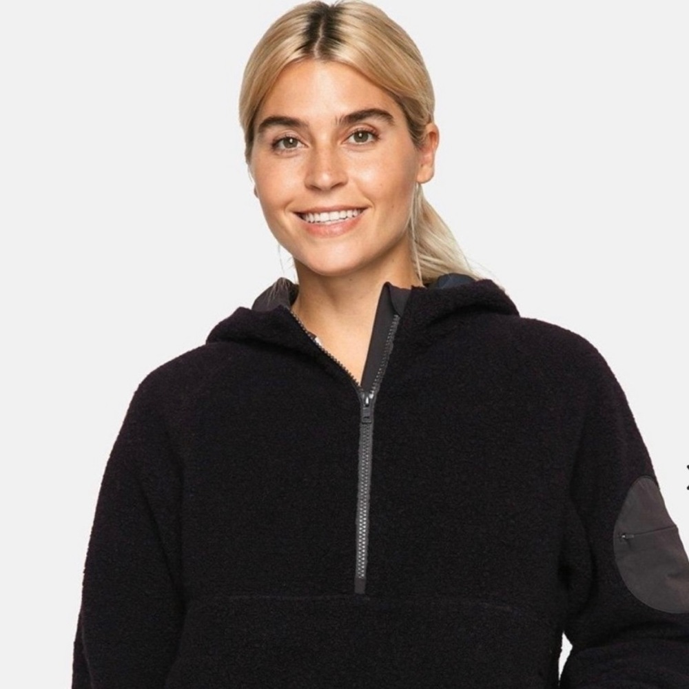 Outdoor Voices Megafleece Coat - Black Size Medium